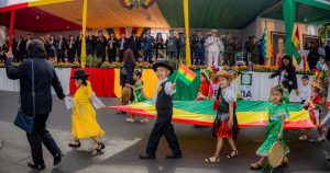 DESFILE