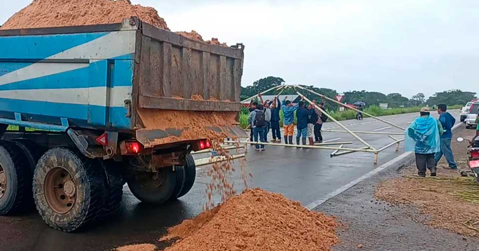 BLOQUEO-YAPACANI
