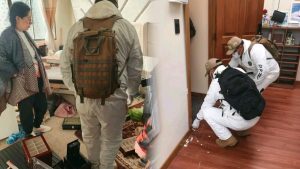 Investigan robo en la casa de la alcaldesa Eva Copa.