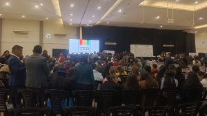 Acto de entrega de credenciales a autoridades electas de Cochabamba.