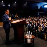 Rodrigo Paz lanza un “paquete de 10 leyes” y activa la reforma constitucional